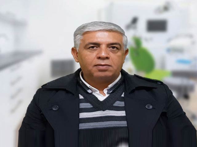کاشت ایمپلنت دندان - فیلم رضایتمندی بیمار آقای قبادی