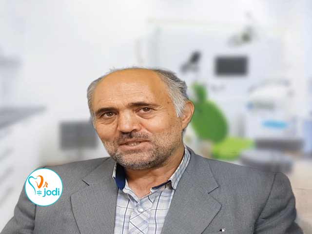 کاشت ایمپلنت دندان - فیلم رضایتمندی بیمار ایمپلنت آقای فرهمند