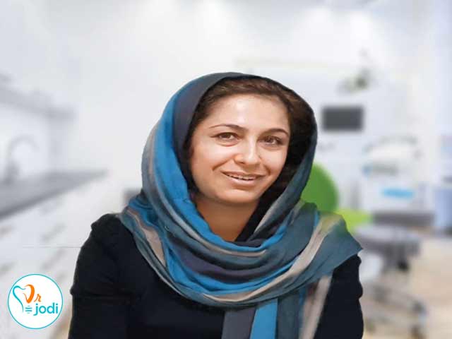 کاشت ایمپلنت - فیلم رضایتمندی بیمار سرکار خانم میرزائی